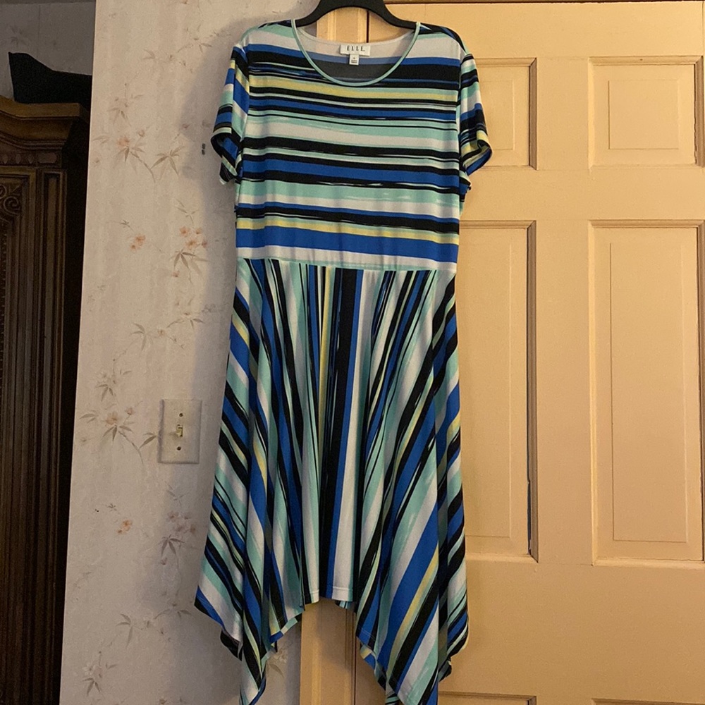 Striped Sharkbite hem Elle dress